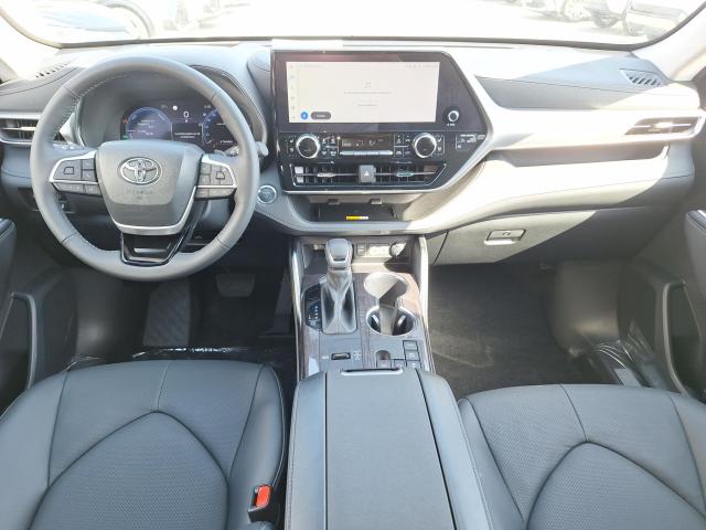 TOYOTA HIGHLANDER 2.5 Hybrid Executive CVT Skyview. VONÓHOROG