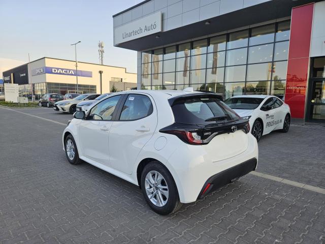 TOYOTA YARIS 1.5 Hybrid Comfort e-CVT Készletről elérhető