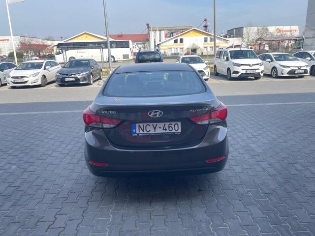 HYUNDAI ELANTRA 1.6i Comfort