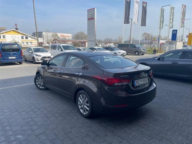 HYUNDAI ELANTRA 1.6i Comfort