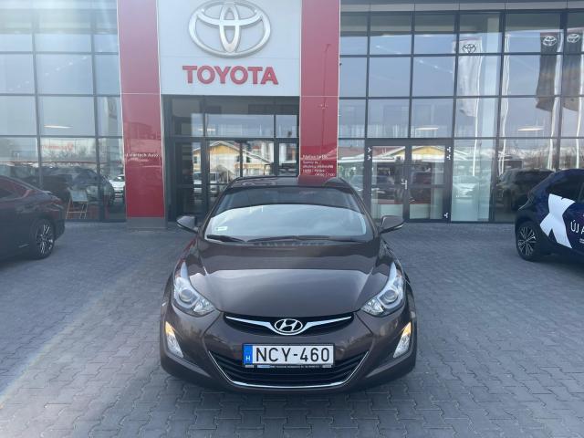 HYUNDAI ELANTRA 1.6i Comfort