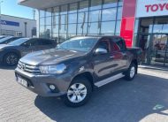 TOYOTA HI LUX Hilux 2.4 D-4D 4×4 Double Active