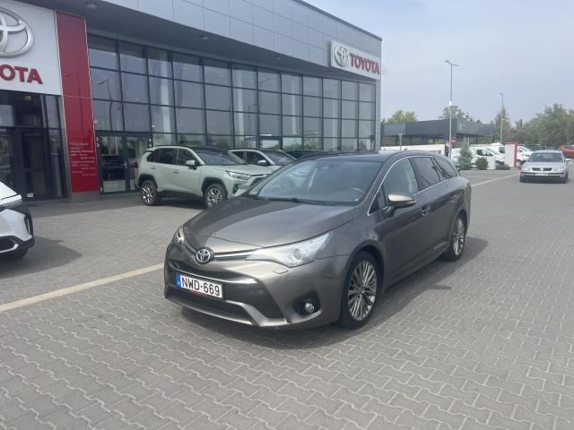 TOYOTA AVENSIS Touring Sports 2.0 D-4D Executive