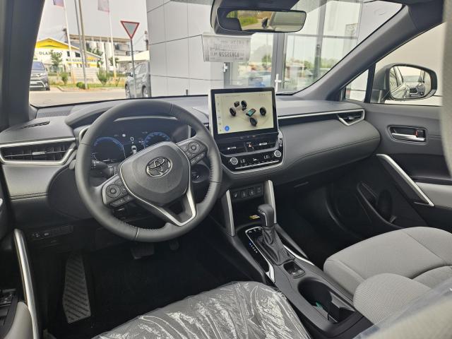 TOYOTA COROLLA CROSS 2.0 Hybrid Style+Tech e-CVT Rendelhető