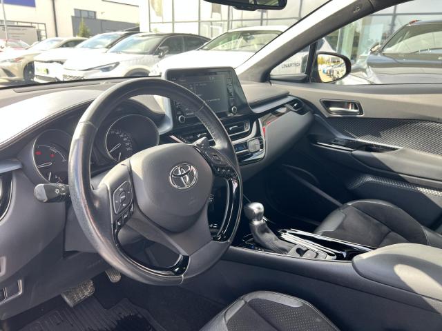 TOYOTA C-HR 2.0 Hybrid Selection e-CVT