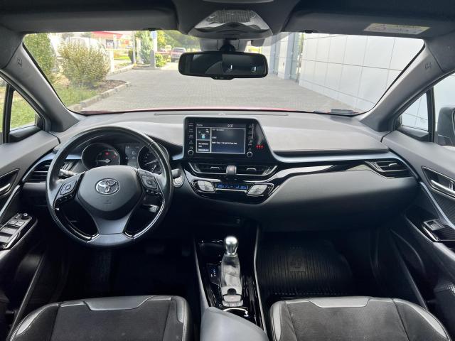 TOYOTA C-HR 2.0 Hybrid Selection e-CVT