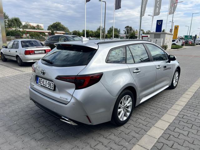 TOYOTA COROLLA Touring Sports 1.8 Hybrid Comfort Tech e-CVT