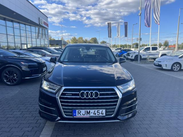 AUDI Q7 3.0 V6 TDI quattro Tiptronic ic [7 személy] Számlákkal igazolható motorfelújítás után!!!!