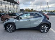 TOYOTA AYGO X 1.0 VVT-i Executive Smart CVT