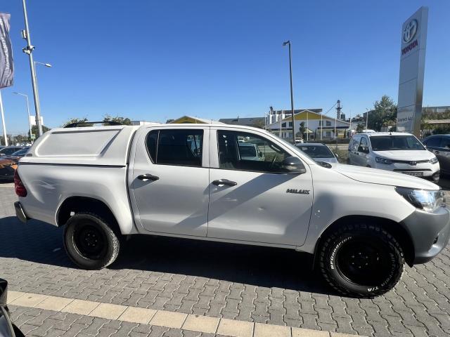 TOYOTA HI LUX Hilux 2.4 D-4D 4×4 Double Active