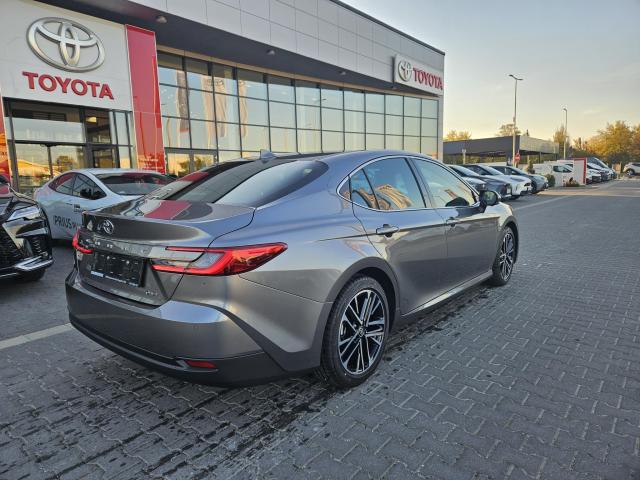 TOYOTA CAMRY 2.5 Hybrid Executive e-CVT Azonnal elérhető