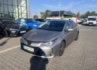 TOYOTA COROLLA Sedan 1.6 Executive 1.6 Szívóbenzin. rendkívű ritka felszereltséggel!