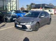 TOYOTA COROLLA Sedan 1.6 Executive 1.6 Szívóbenzin. rendkívű ritka felszereltséggel!