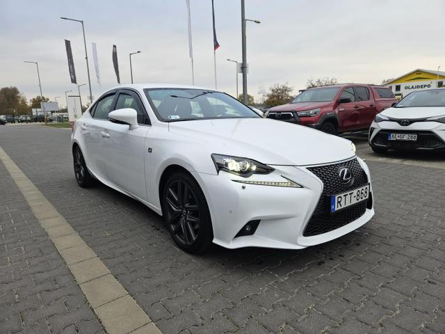 LEXUS IS 300h F Sport CVT