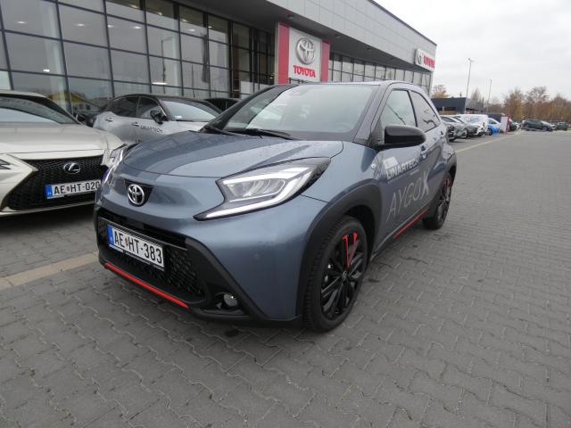 TOYOTA AYGO X 1.0 VVT-i Undercover