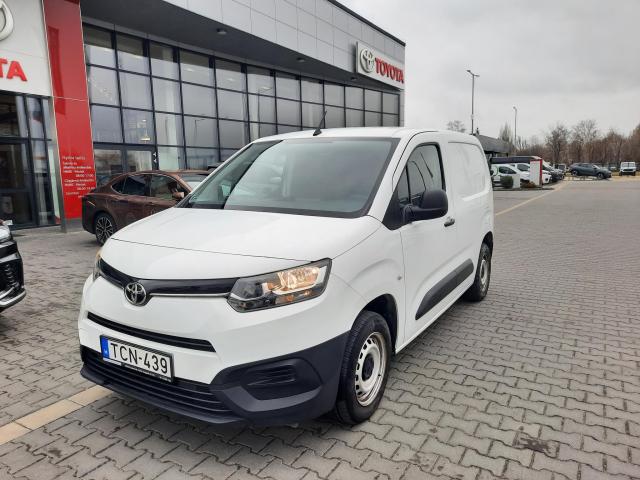 TOYOTA PROACE City 1.5 D Active L1H1 Nagyon kevés km!!