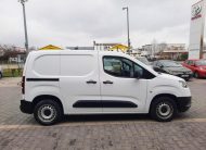 TOYOTA PROACE City 1.5 D Active L1H1 Nagyon kevés km!!