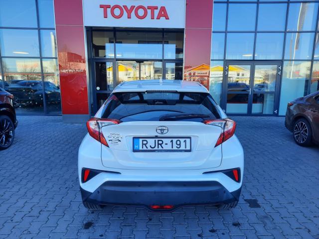 TOYOTA C-HR 1.2T Active (ülésfűtéssel) 25000KM!!!! 4Hengeres motorral!!