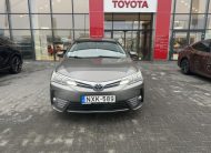 TOYOTA COROLLA Sedan 1.6 Active Trend Kevés km! Újszerű állapotban!