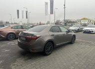 TOYOTA COROLLA Sedan 1.6 Active Trend Kevés km! Újszerű állapotban!