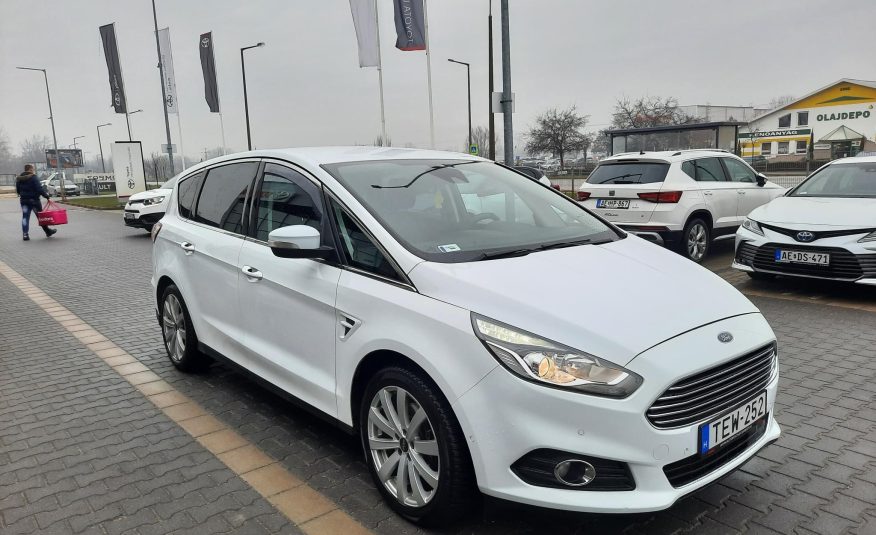 FORD S-MAX 2.0 TDCi Titanium Vezérlés cserélve. nagyon megkímélt állapotban!