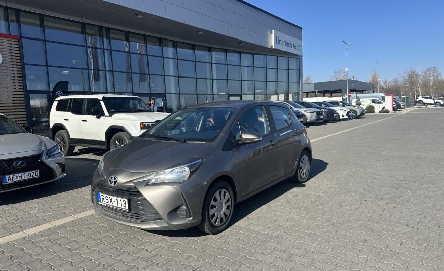 TOYOTA YARIS 1.5 Dual VVT-iE Live