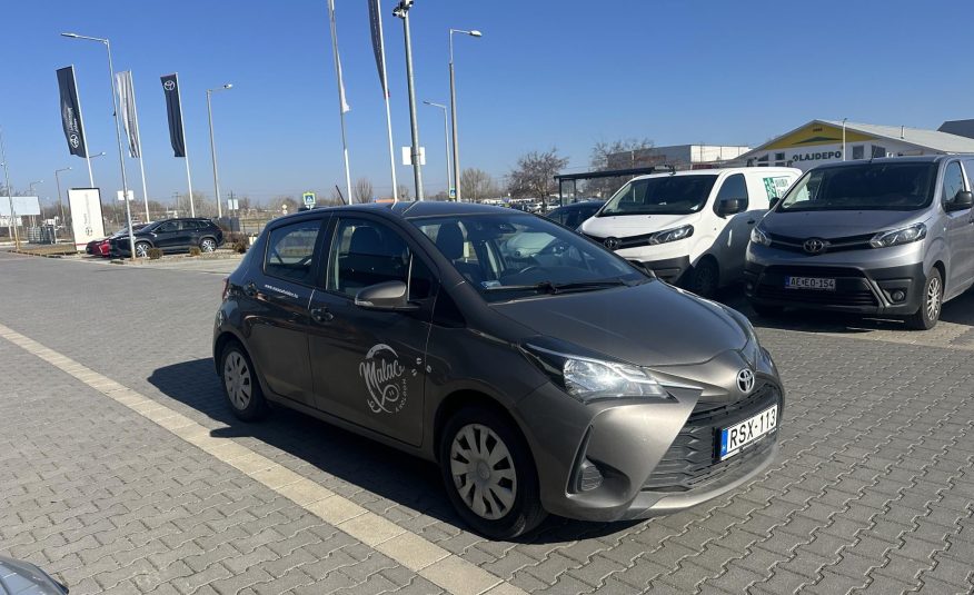 TOYOTA YARIS 1.5 Dual VVT-iE Live