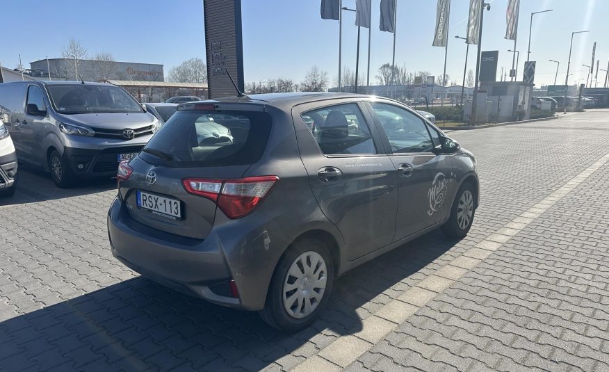 TOYOTA YARIS 1.5 Dual VVT-iE Live