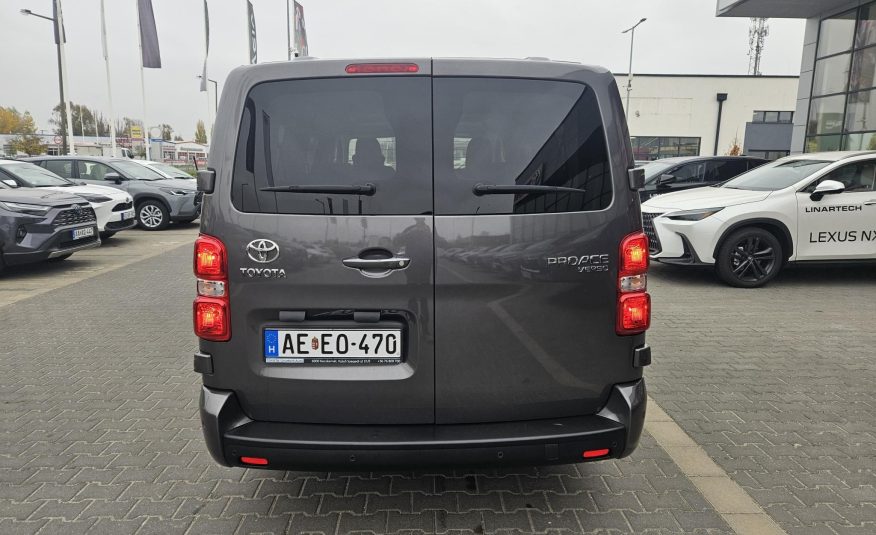 TOYOTA PROACE 2.0 D-4D Shuttle Comfort L2H1 (Automata)
