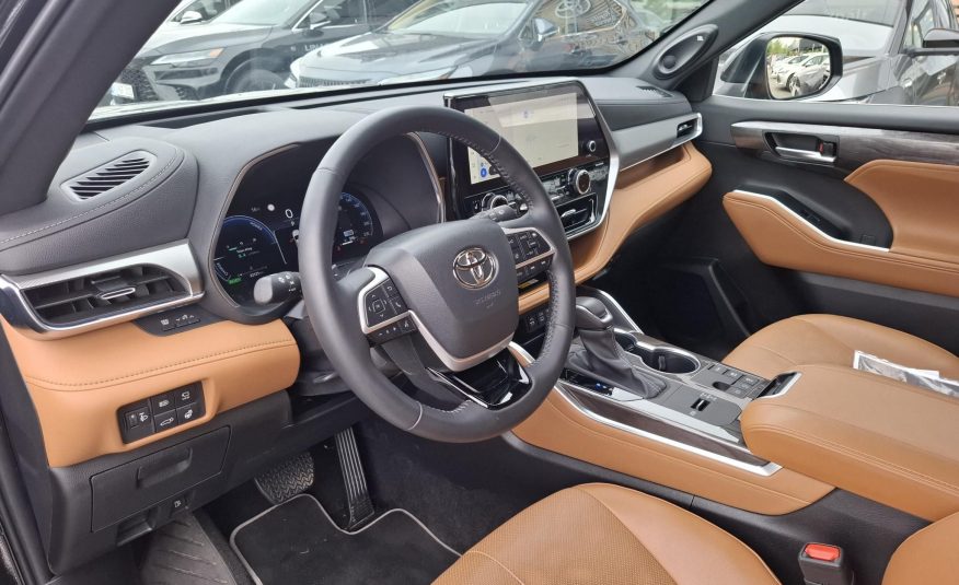 TOYOTA HIGHLANDER 2.5 Hybrid Executive CVT SKYVIEW + JBL Újszerű állapotban!