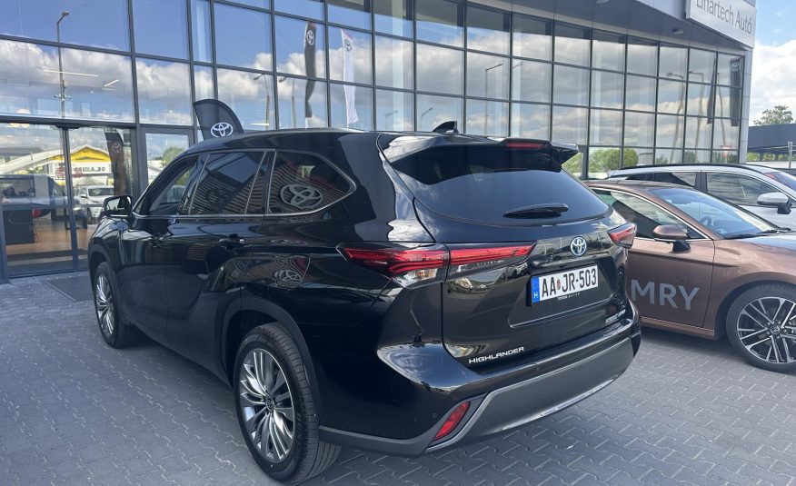TOYOTA HIGHLANDER 2.5 Hybrid Prestige Tech CVT 2022 év végi gyártás. hibátlan állapotban
