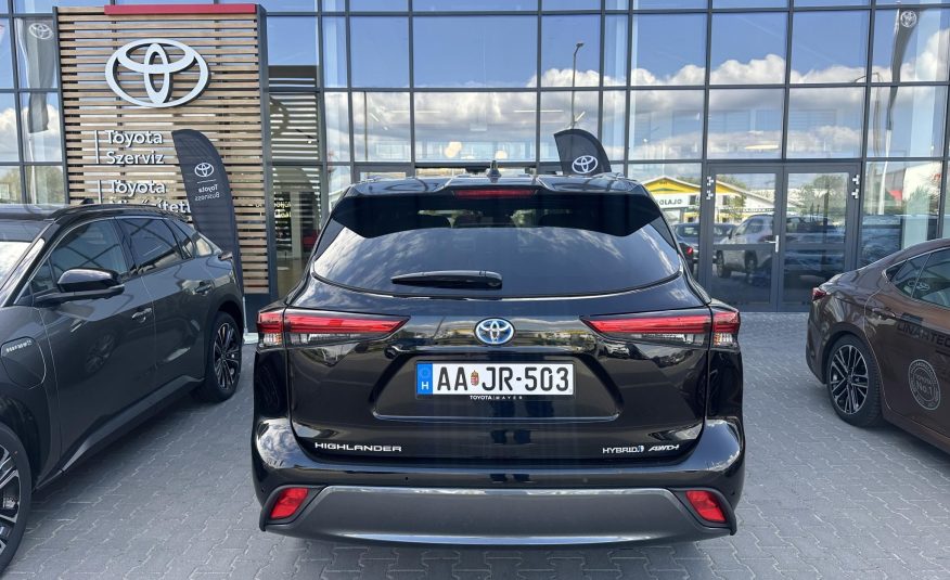 TOYOTA HIGHLANDER 2.5 Hybrid Prestige Tech CVT 2022 év végi gyártás. hibátlan állapotban