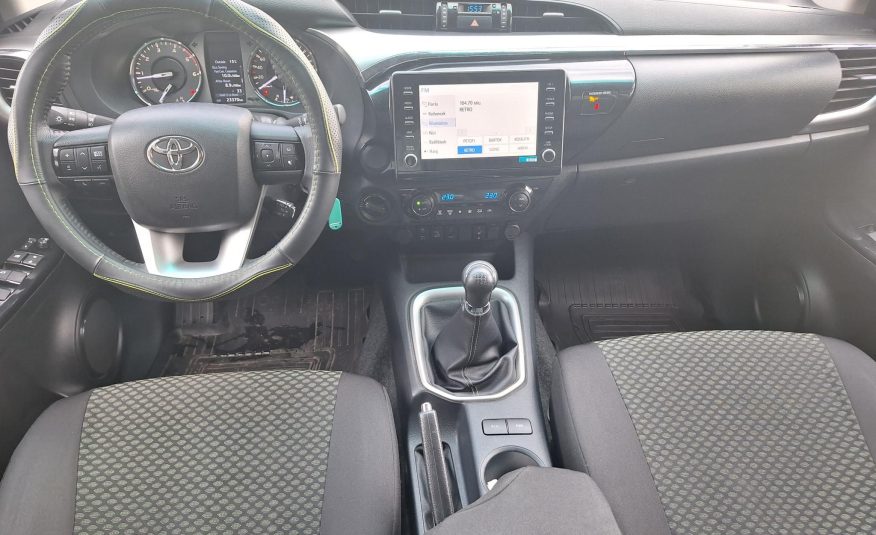 TOYOTA HI LUX Hilux 2.8 D-4D 4×4 Double Active