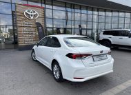 TOYOTA COROLLA Sedan 1.8 Hybrid Comfort Tech e-CVT