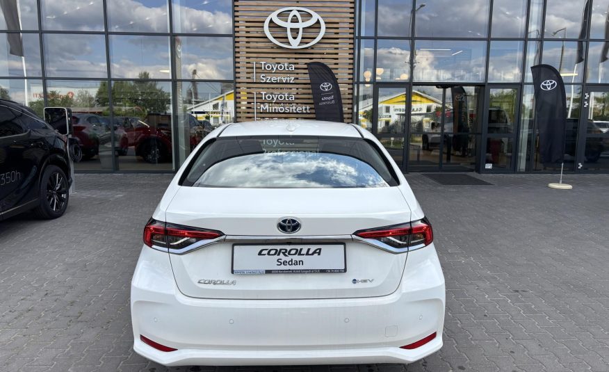 TOYOTA COROLLA Sedan 1.8 Hybrid Comfort Tech e-CVT
