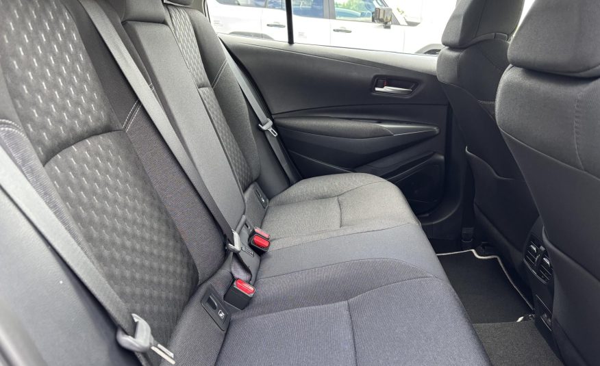 TOYOTA COROLLA Sedan 1.8 Hybrid Comfort Tech e-CVT
