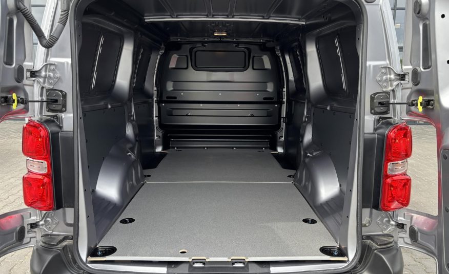 TOYOTA PROACE EV Panel Van Base – L2H1 (Automata)