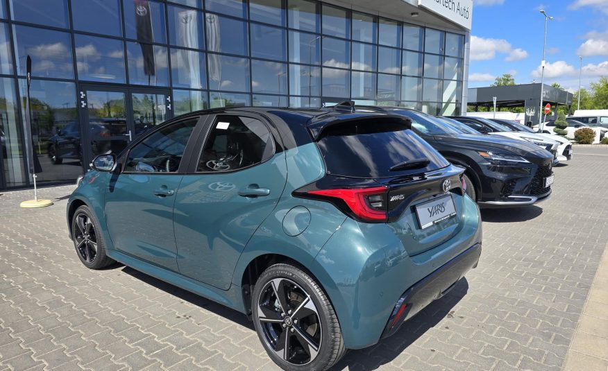 TOYOTA YARIS 1.5 Hybrid Executive VIP e-CVT JBL Hangrendszer / Rendelhető
