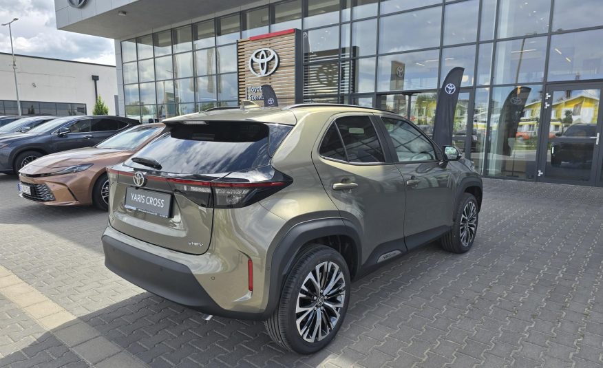 TOYOTA YARIS CROSS 1.5 Hybrid Executive Monotone Tech e-CVT Készlet erejéig elérhető