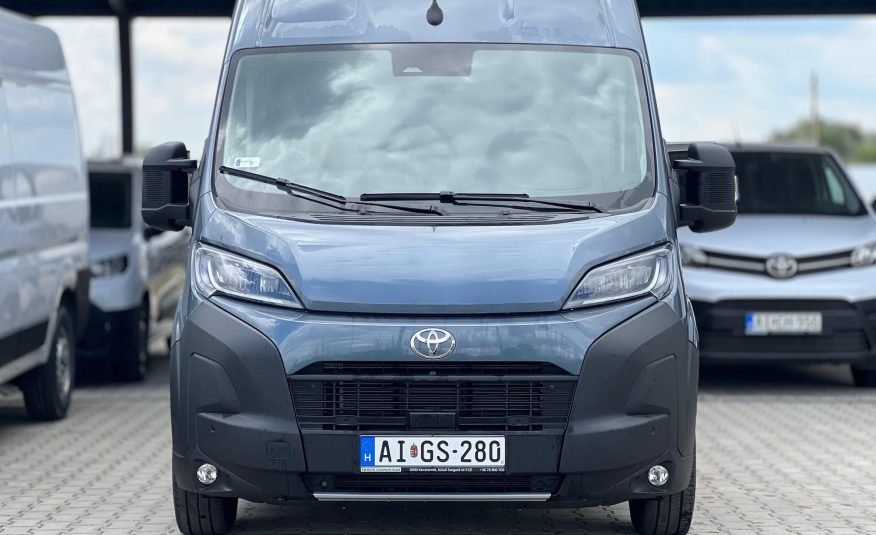TOYOTA PROACE Max 2.2 D-4D L3H2 3.5 t Executive AT8 Teszt/bemutató autó