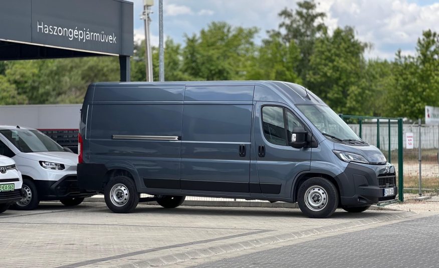 TOYOTA PROACE Max 2.2 D-4D L3H2 3.5 t Executive AT8 Teszt/bemutató autó
