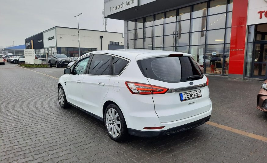 FORD S-MAX 2.0 TDCi Titanium Vezérlés cserélve. Magas felszereltség